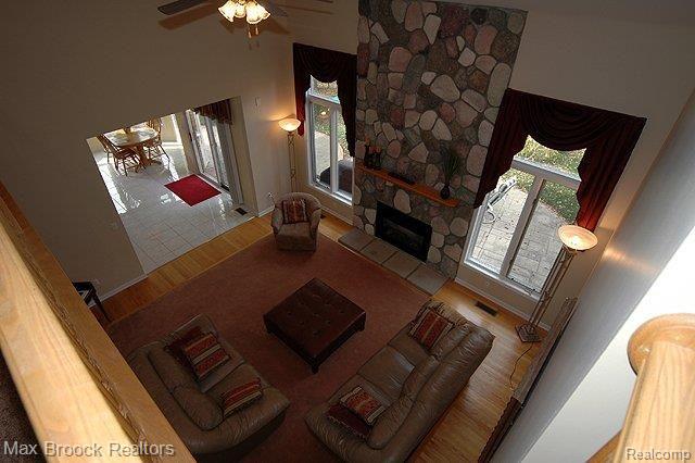 4311 17 Mile Road Sterling Heights, MI 48310 - Photo 8 of 25 110