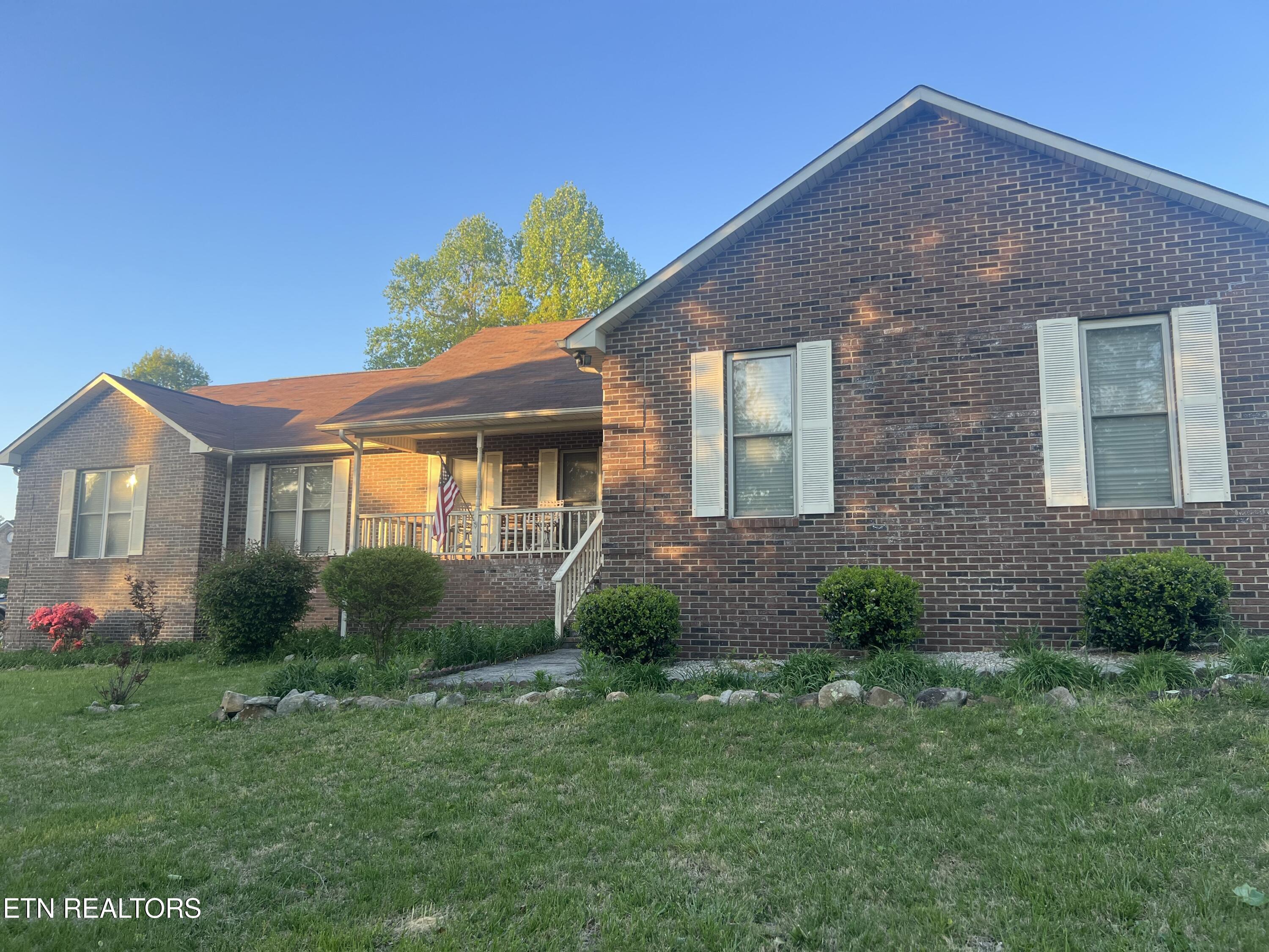 31 Chestnut Oak Road Crossville, TN 38571 - Photo 15 of 41 IMG_4009