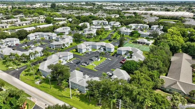 $270,000 | 3260 Southeast Aster Lane, Unit I241, Stuart, FL 34994