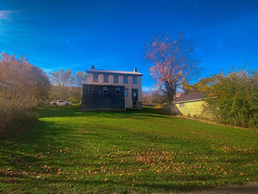 5442 Allison Road Alexandria, PA 16611 - Photo 7 of 52 Gallery Image 7