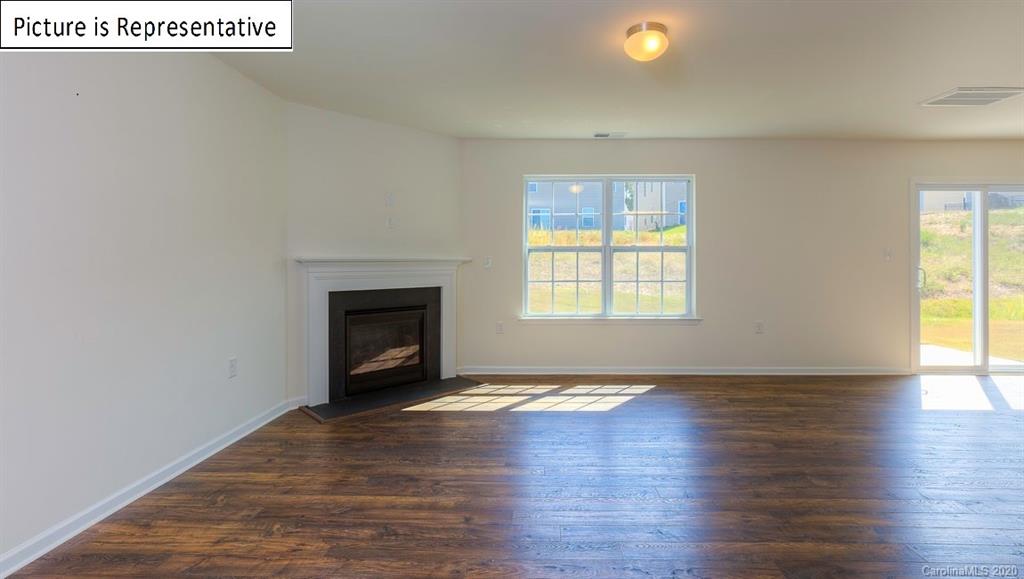7503 Finnigan Road Charlotte, NC 28215 - Photo 2 of 28 Gallery Image 2