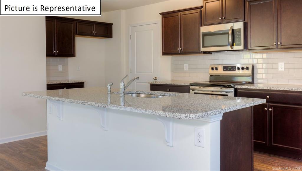 7503 Finnigan Road Charlotte, NC 28215 - Photo 8 of 28 Gallery Image 8