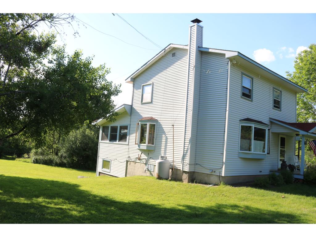 128 West St Road Fairfax, VT 05455 - Photo 8 of 31