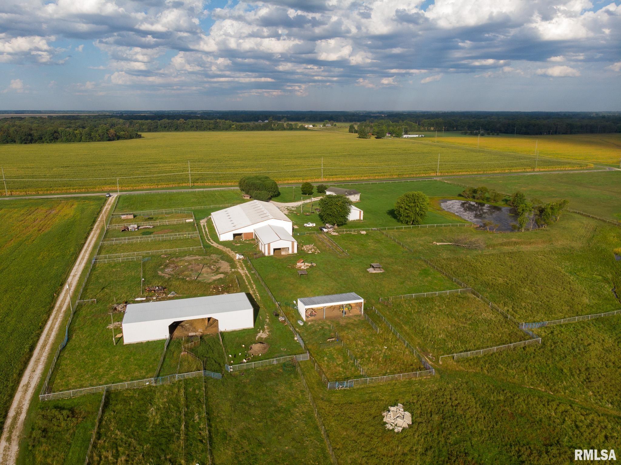 4716 Kinmundy Road Salem, IL 62881 - Photo 40 of 41