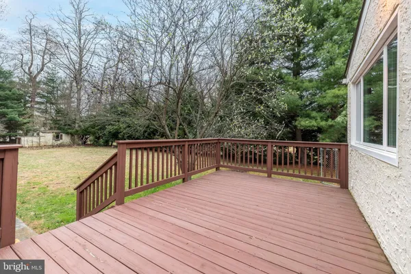$595,000 | 1630 Bonnie Brae Drive, Huntingdon Valley, PA 19006