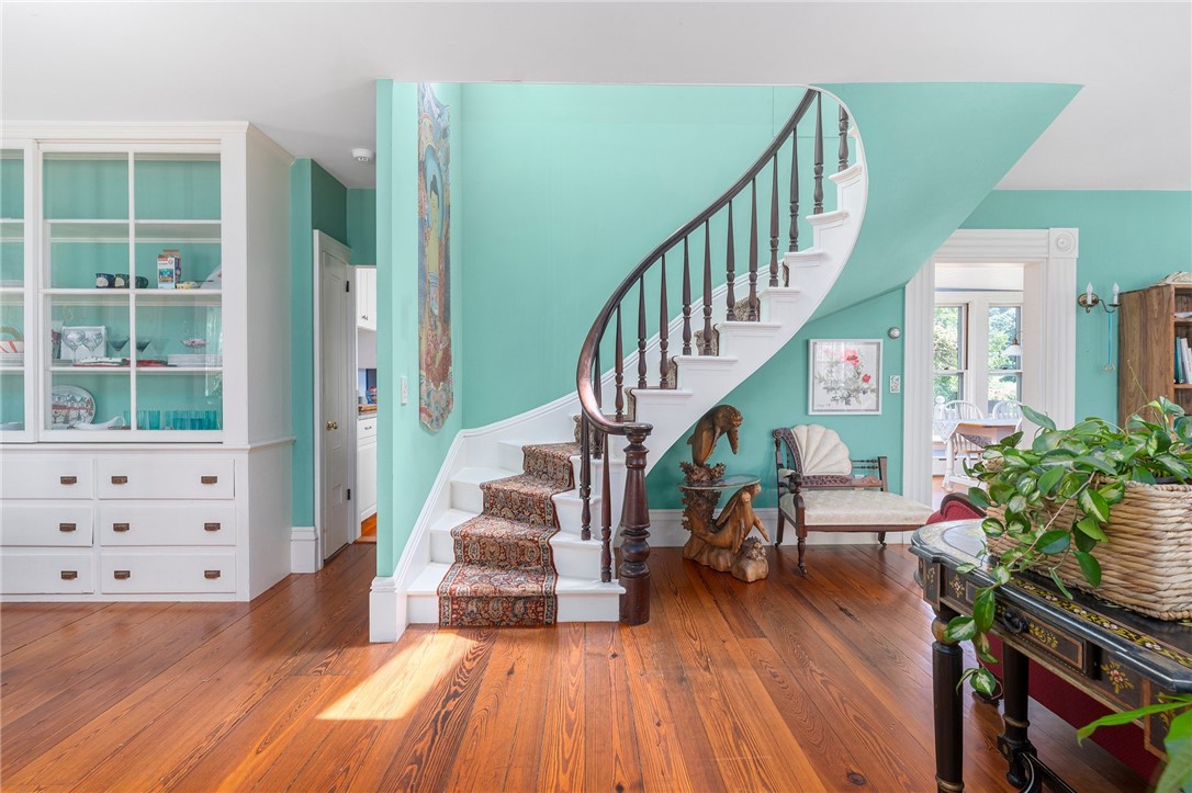 1148 Main Road Tiverton, RI 02878 - Photo 23 of 50