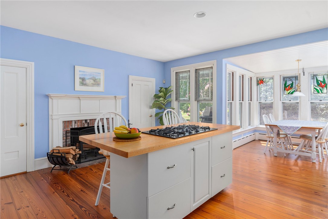 1148 Main Road Tiverton, RI 02878 - Photo 30 of 50