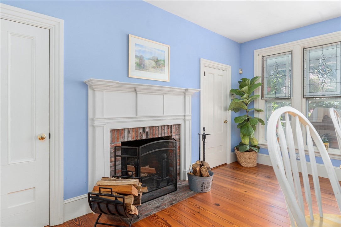 1148 Main Road Tiverton, RI 02878 - Photo 31 of 50