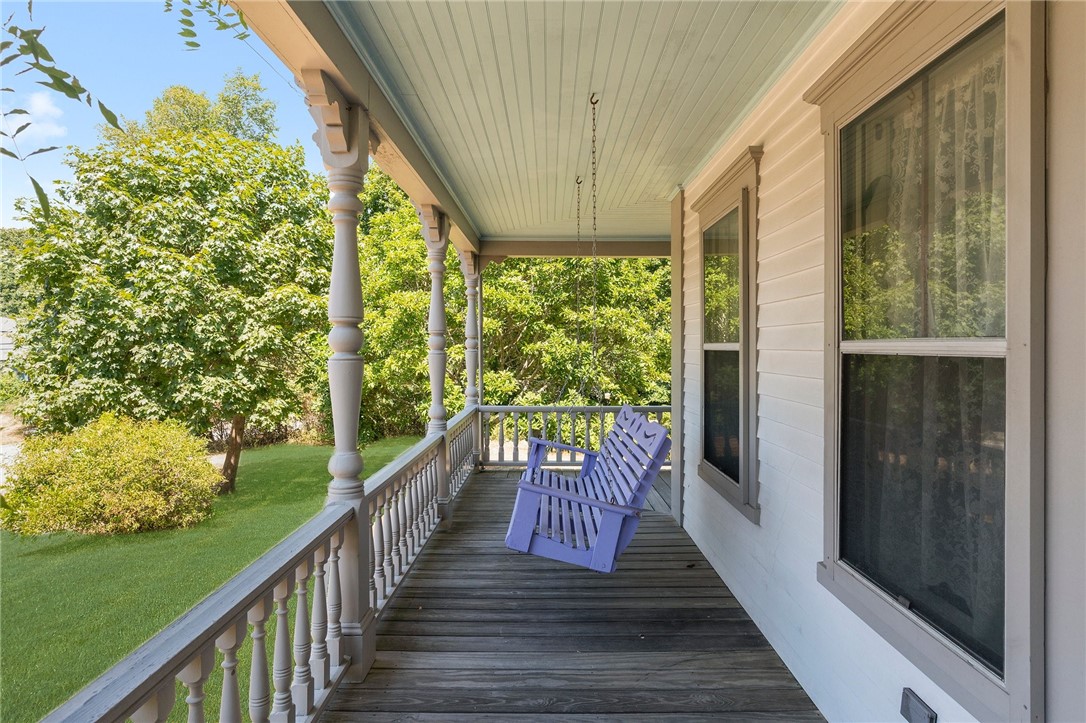 1148 Main Road Tiverton, RI 02878 - Photo 5 of 50