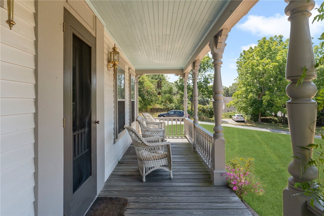 1148 Main Road Tiverton, RI 02878 - Photo 6 of 50