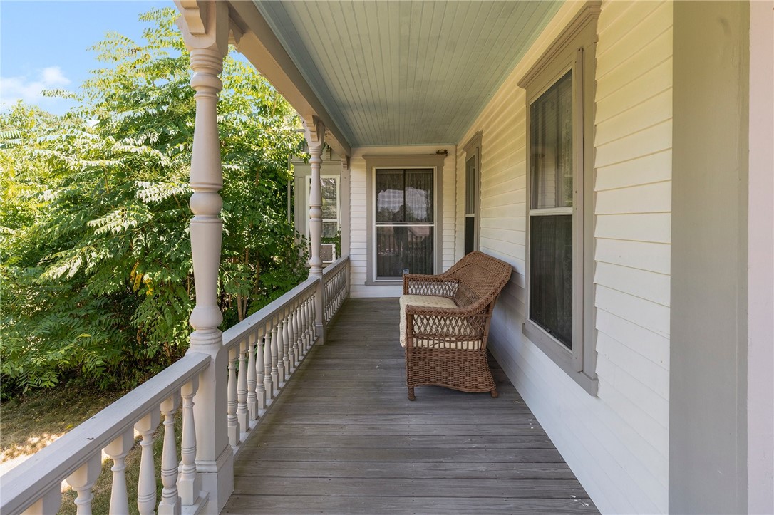 1148 Main Road Tiverton, RI 02878 - Photo 7 of 50