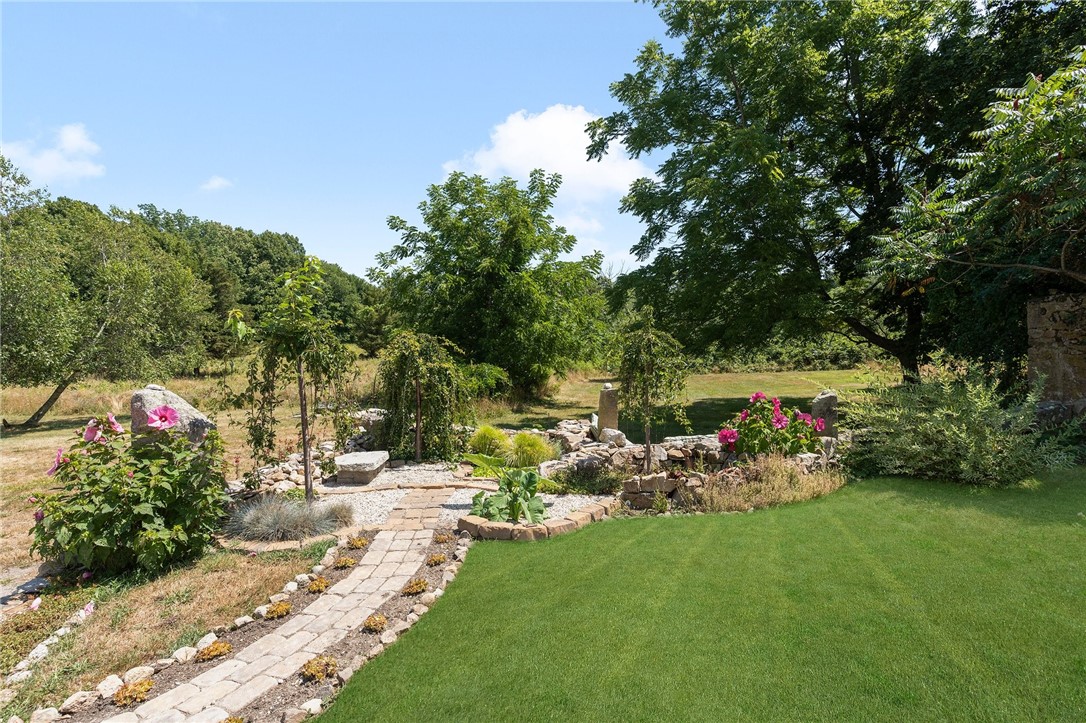 1148 Main Road Tiverton, RI 02878 - Photo 10 of 50