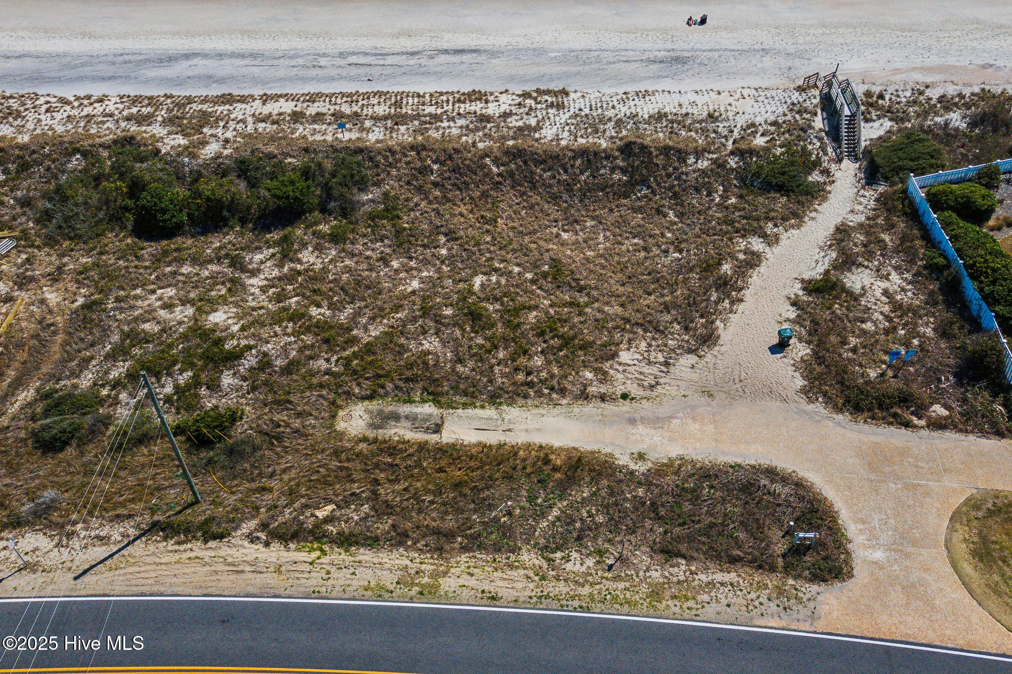 676 New River Inlet Road North Topsail Beach, NC 28460 - Photo 12 of 14
