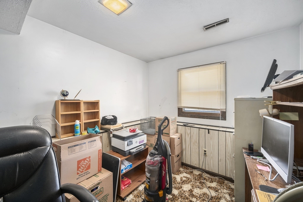 10 Gloversbrook Road Randolph, MA 02368 - Photo 12 of 16 Gallery Image 12