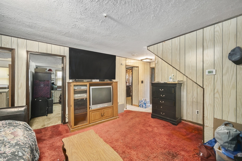 10 Gloversbrook Road Randolph, MA 02368 - Photo 14 of 16 Gallery Image 14