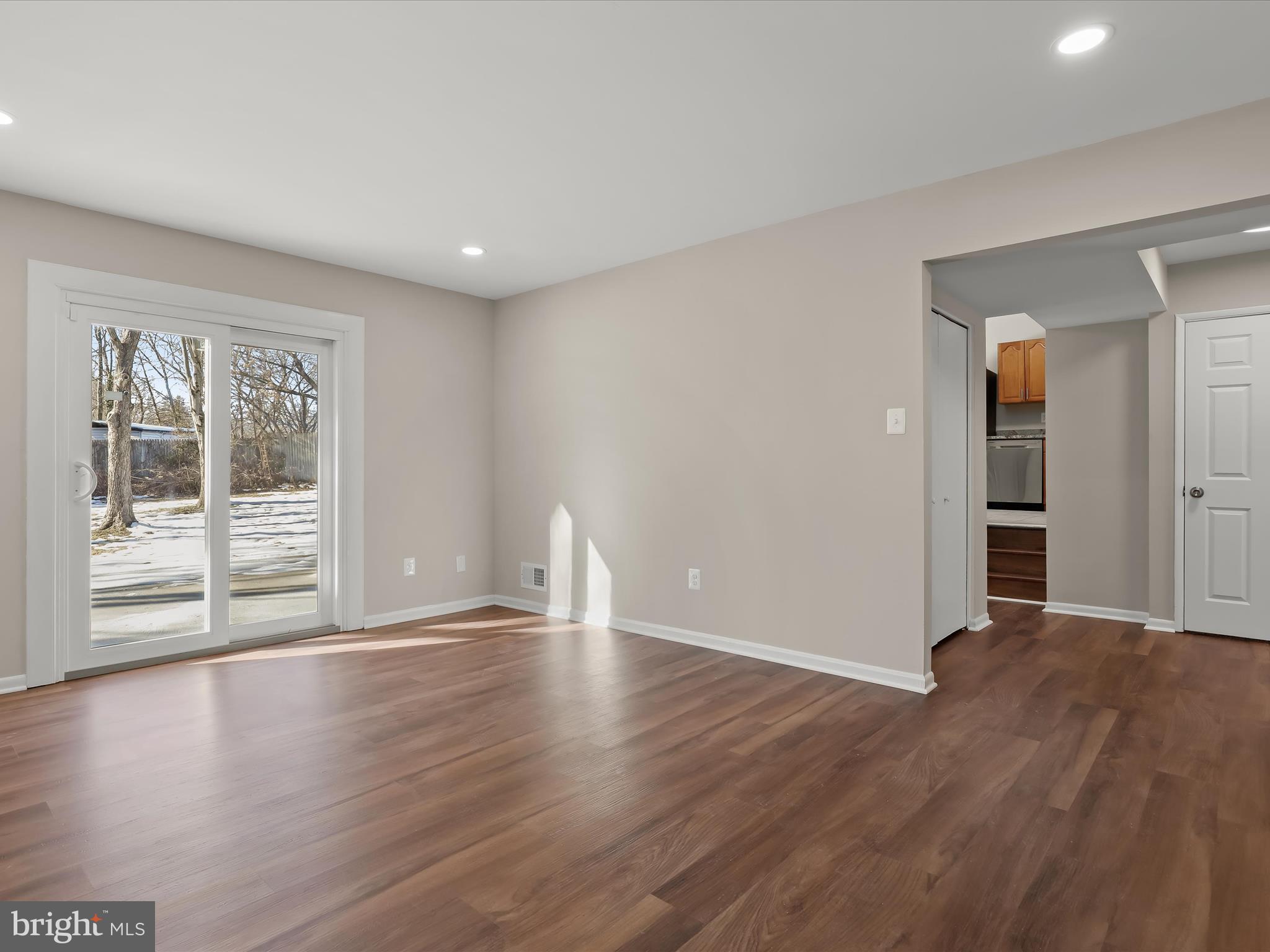 12912 Buccaneer Road Silver Spring, MD 20904 - Photo 17 of 52 Family Room - Access to Patio and Backyard