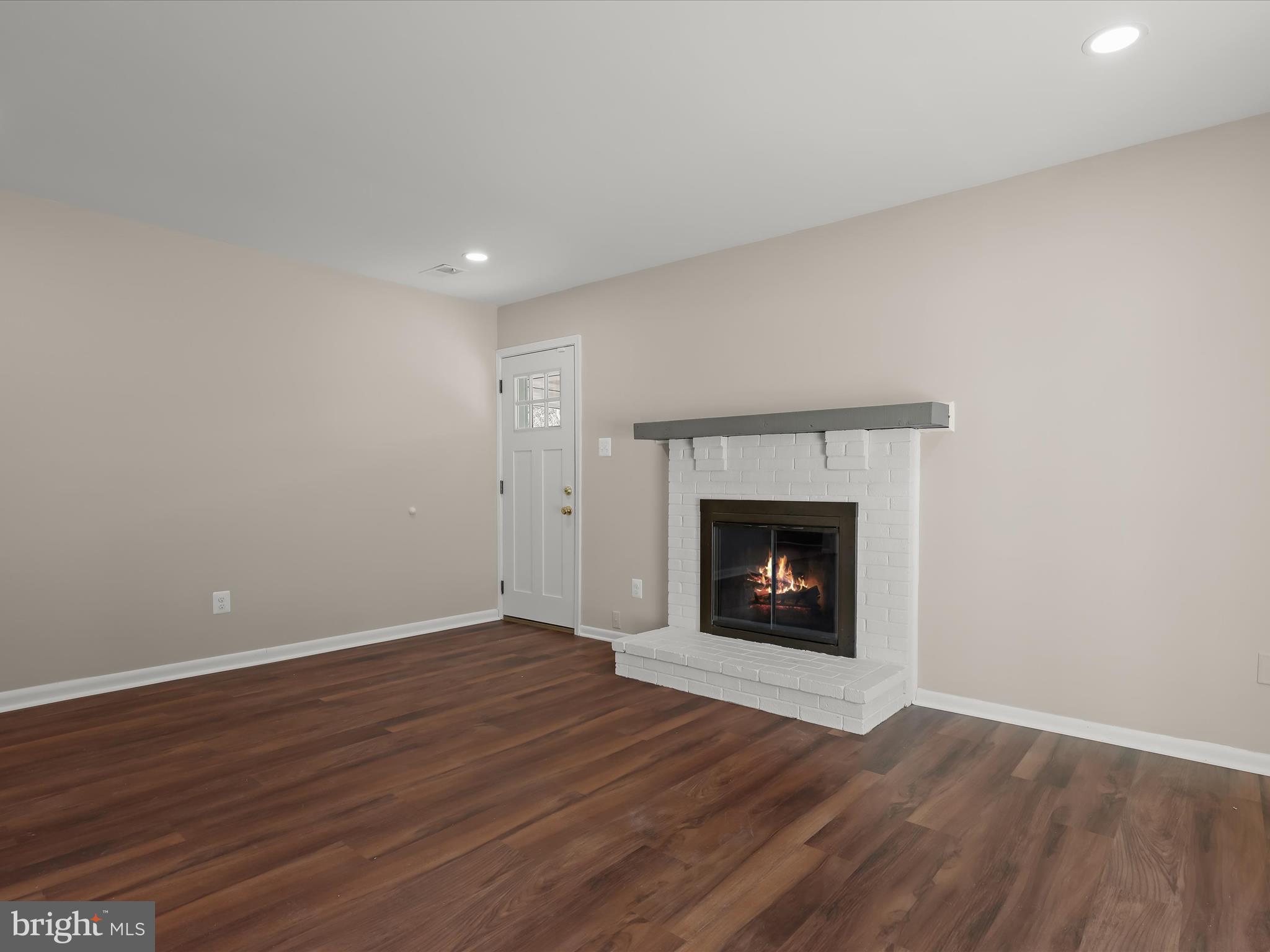 12912 Buccaneer Road Silver Spring, MD 20904 - Photo 19 of 52 Family Room - Fireplace