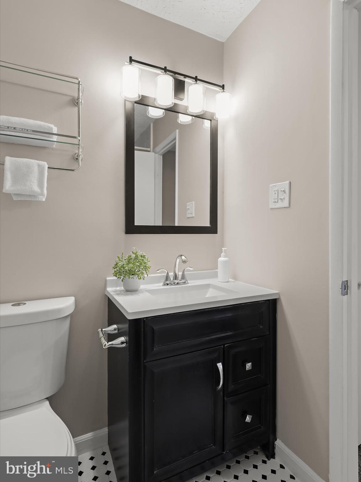 12912 Buccaneer Road Silver Spring, MD 20904 - Photo 31 of 52 Full Bath