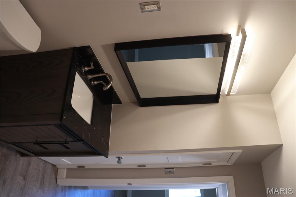 8922 Higginson Avenue Bel-Ridge, MO 63121 - Photo 14 of 32