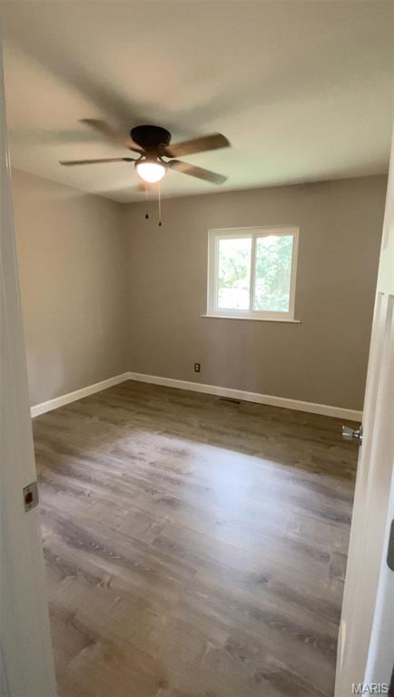 8922 Higginson Avenue Bel-Ridge, MO 63121 - Photo 16 of 32