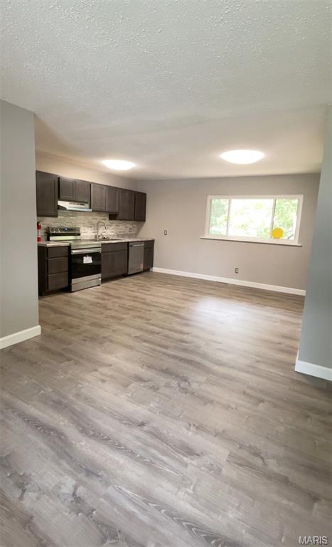8922 Higginson Avenue Bel-Ridge, MO 63121 - Photo 22 of 32