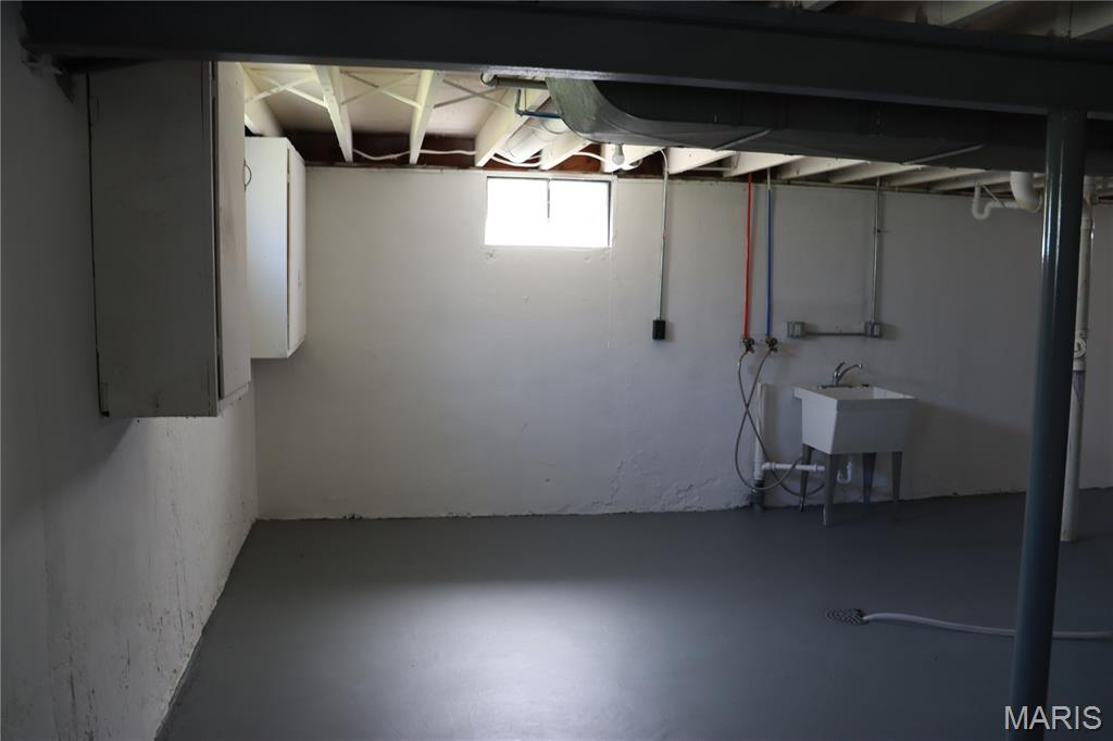 8922 Higginson Avenue Bel-Ridge, MO 63121 - Photo 31 of 32