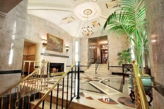 $4,800 | 7 Park Avenue, Unit 31 | Murray Hill