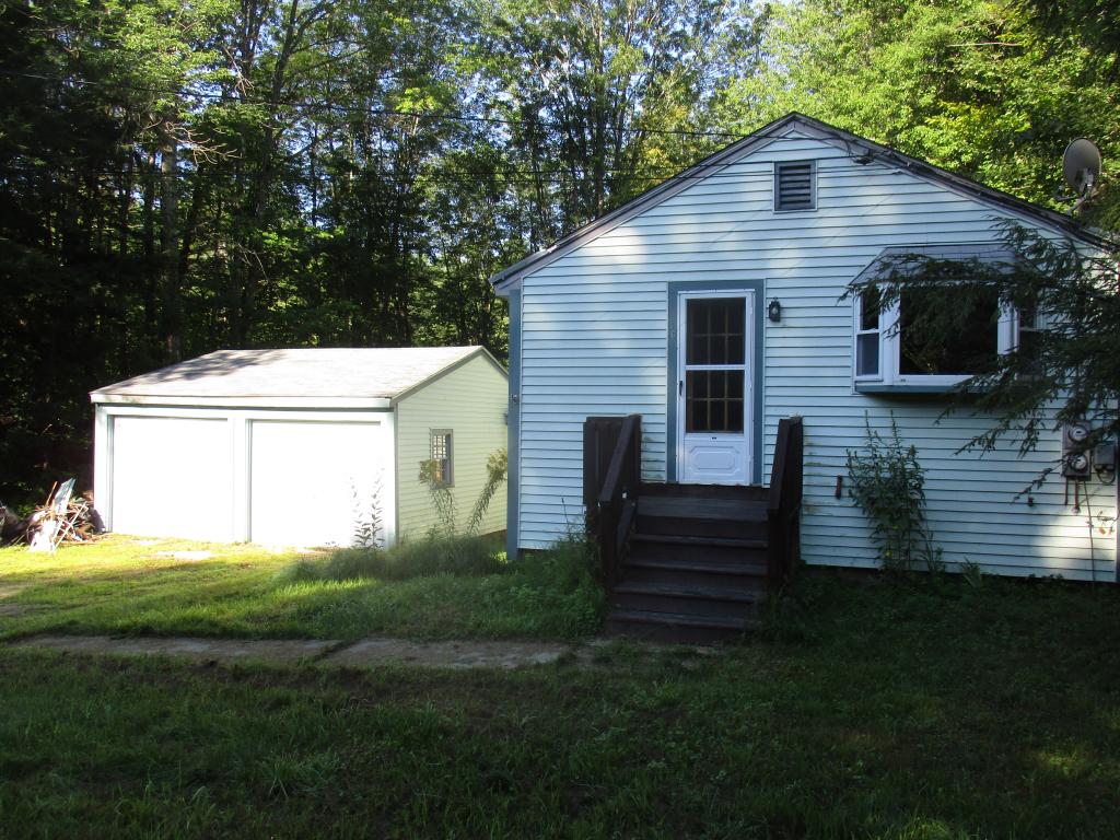 10 Ellen Brook Road Hillsborough, NH 03244 - Photo 1 of 12 Gallery Image 1