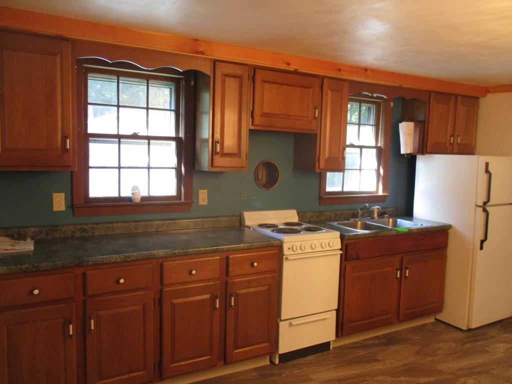 10 Ellen Brook Road Hillsborough, NH 03244 - Photo 4 of 12 Gallery Image 4