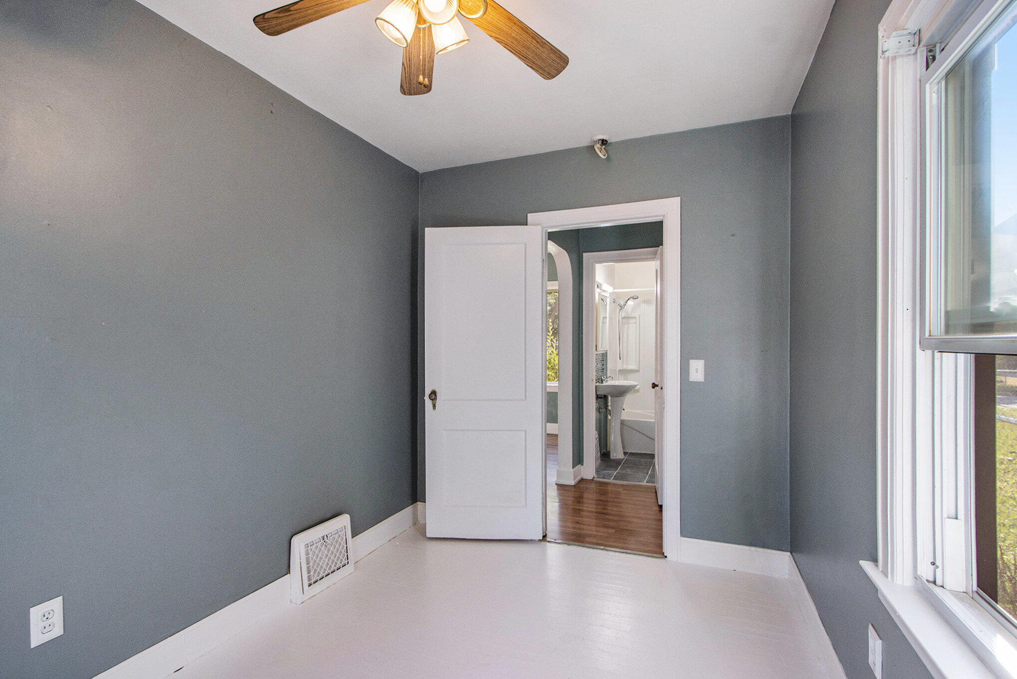 136 Jericho Road Battle Creek, MI 49014 - Photo 11 of 17 009_file_354