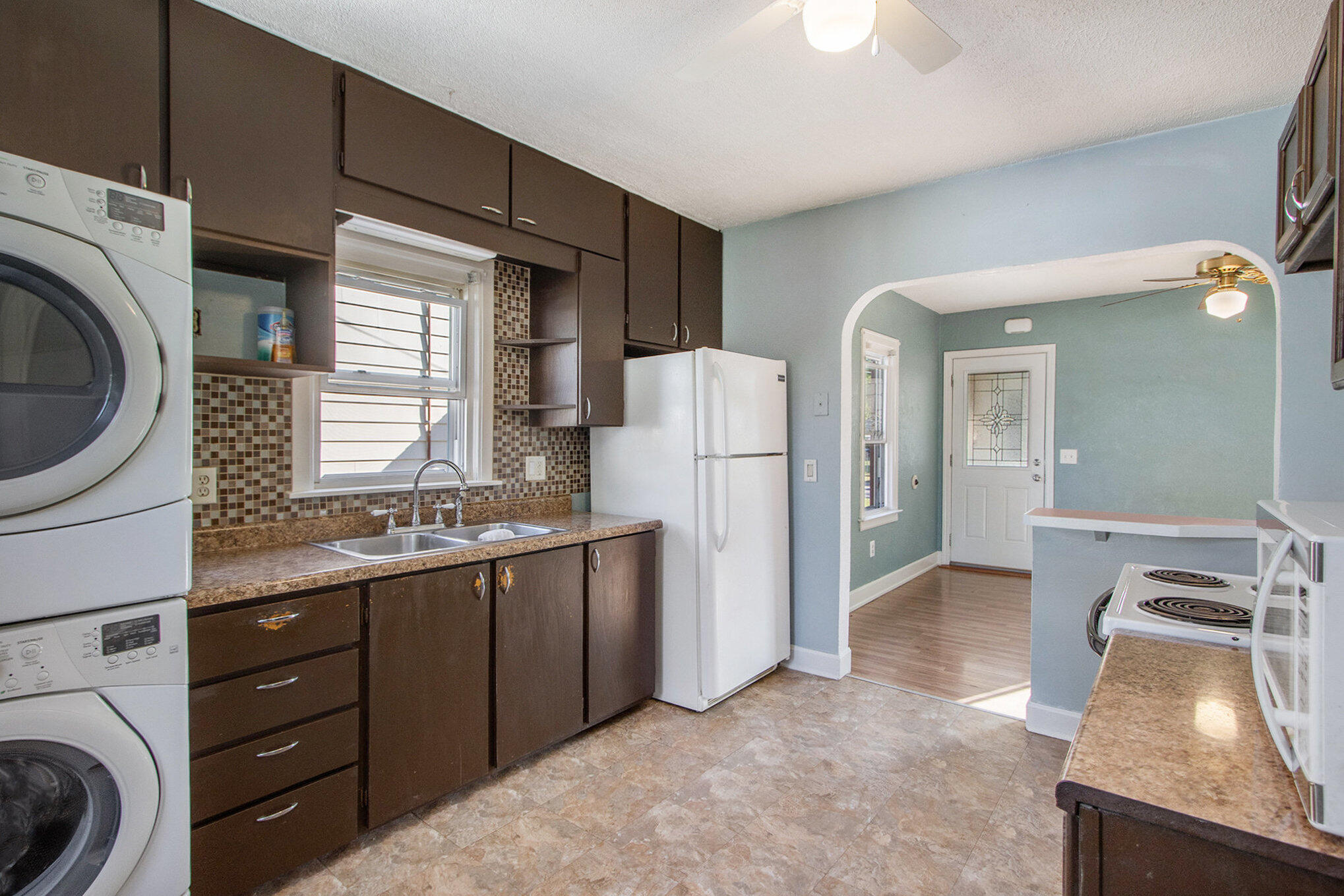 136 Jericho Road Battle Creek, MI 49014 - Photo 5 of 17 007_file_943
