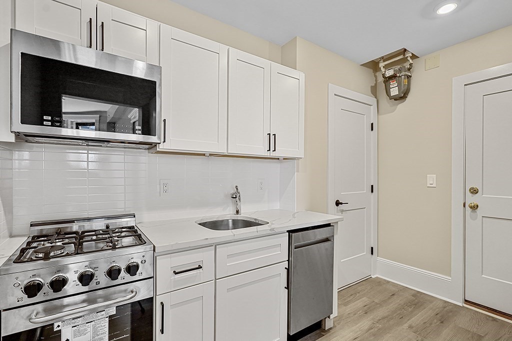 41 Edgerly Road, Unit 36 Boston, MA 02115 - Photo 4 of 11