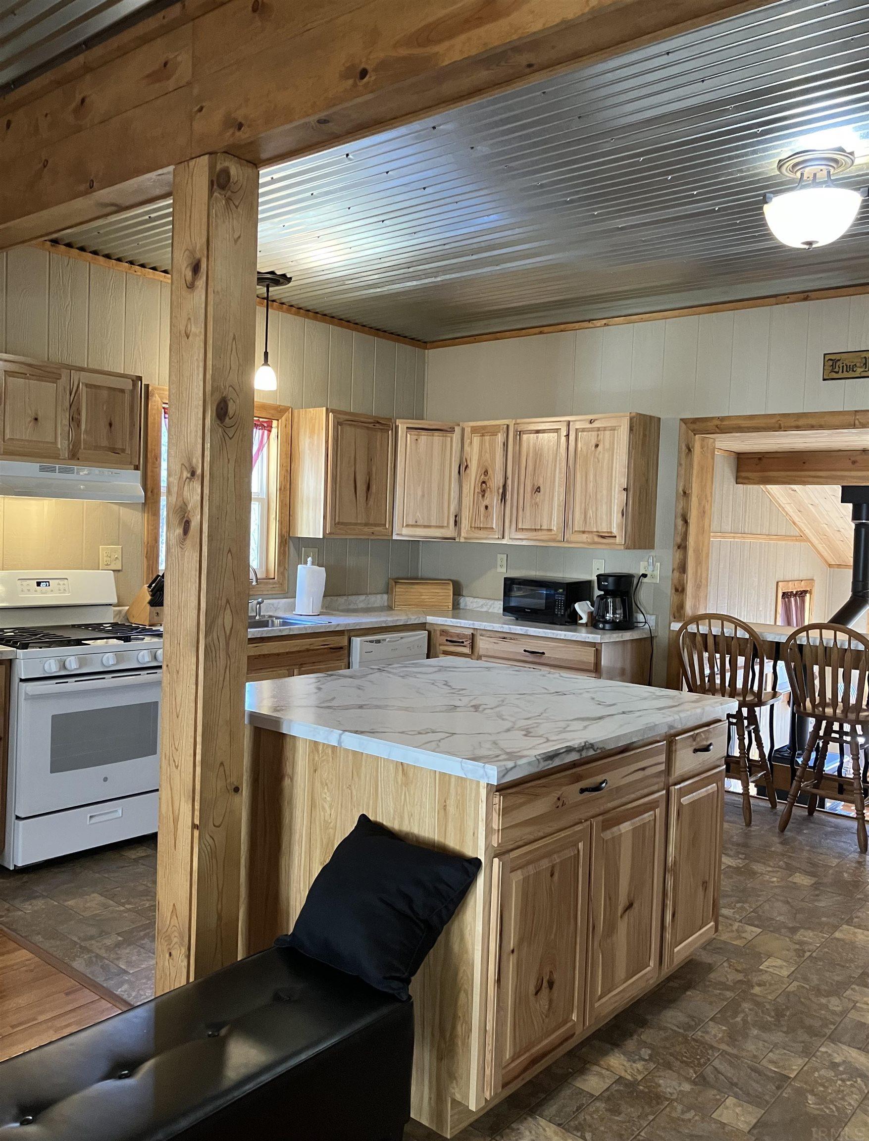 1031 Sherwood Road Mitchell, IN 47446 - Photo 4 of 17 Gallery Image 4