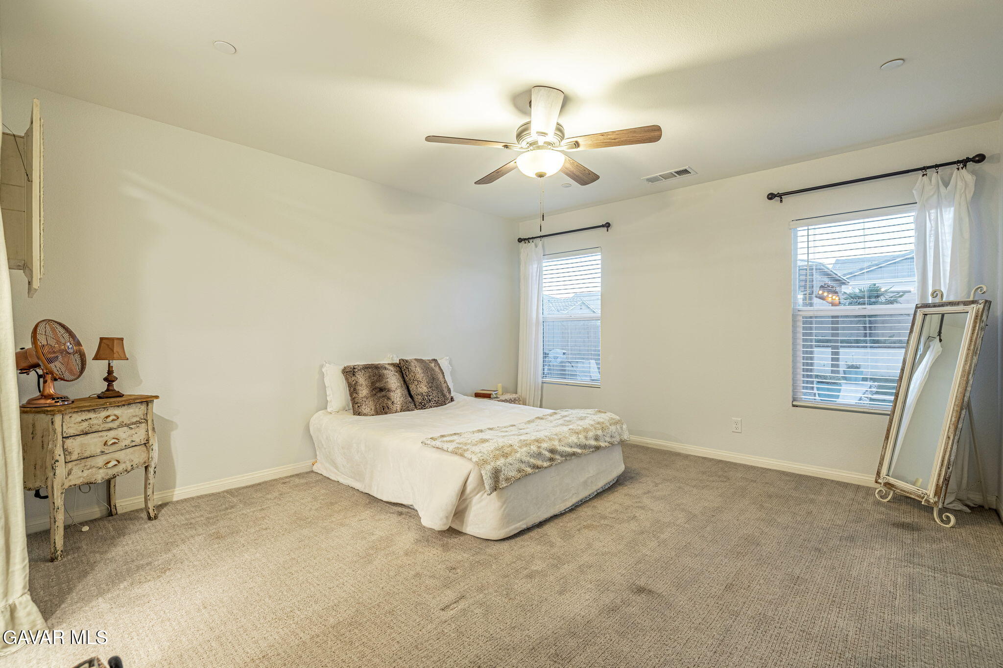 44451 63rd Street West Lancaster, CA 93536 - Photo 13 of 20 mastrm 44451