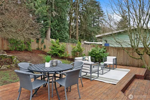 $1,295,000 | 14627 Southeast Newport Way, Bellevue, WA 98006