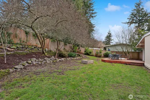 $1,295,000 | 14627 Southeast Newport Way, Bellevue, WA 98006