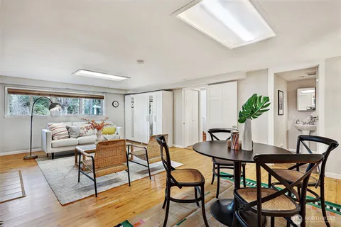 $1,295,000 | 14627 Southeast Newport Way, Bellevue, WA 98006