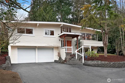 $1,295,000 | 14627 Southeast Newport Way, Bellevue, WA 98006