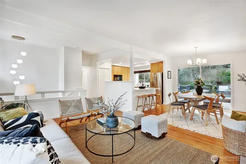 $1,295,000 | 14627 Southeast Newport Way, Bellevue, WA 98006