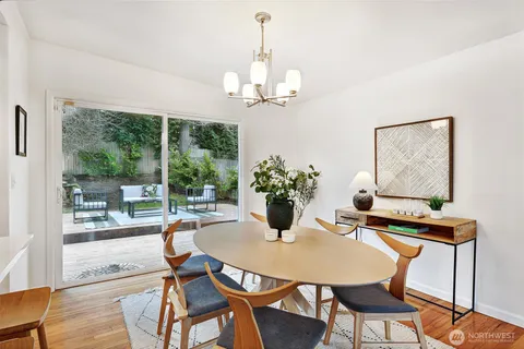 $1,295,000 | 14627 Southeast Newport Way, Bellevue, WA 98006