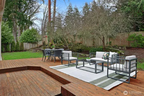 $1,295,000 | 14627 Southeast Newport Way, Bellevue, WA 98006