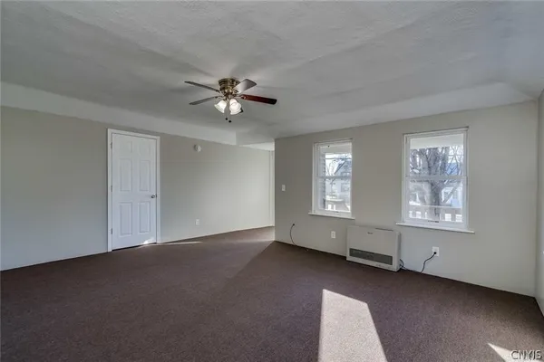 $250,000 | 11757 State Route, Chaumont, NY 13622