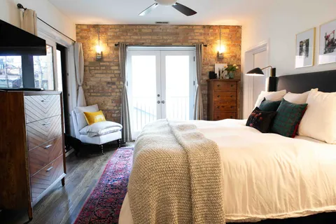 $749,000 | 1547 North Leavitt Street, Unit 1N, Chicago, IL 60622
