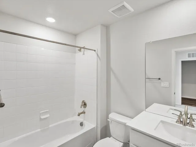 $464,990 | 1616 Riverplace Drive, Unit 4, Windsor, CO 80550