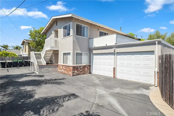 $3,550 | 375 Woodland Place, Unit C, Costa Mesa, CA 92627