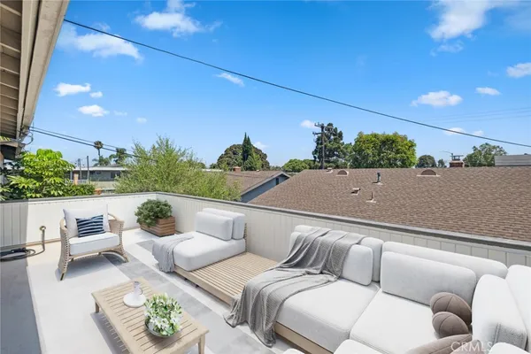 $3,550 | 375 Woodland Place, Unit C, Costa Mesa, CA 92627