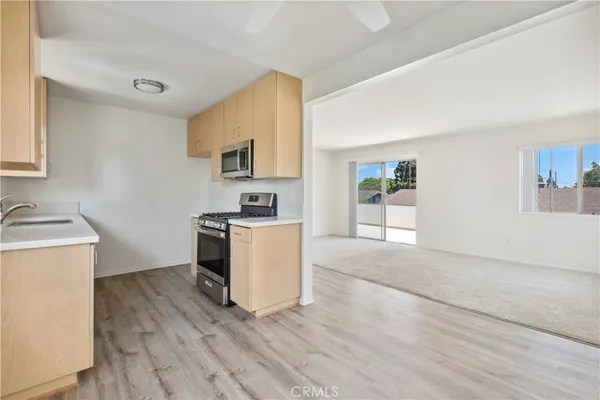 $3,550 | 375 Woodland Place, Unit C, Costa Mesa, CA 92627