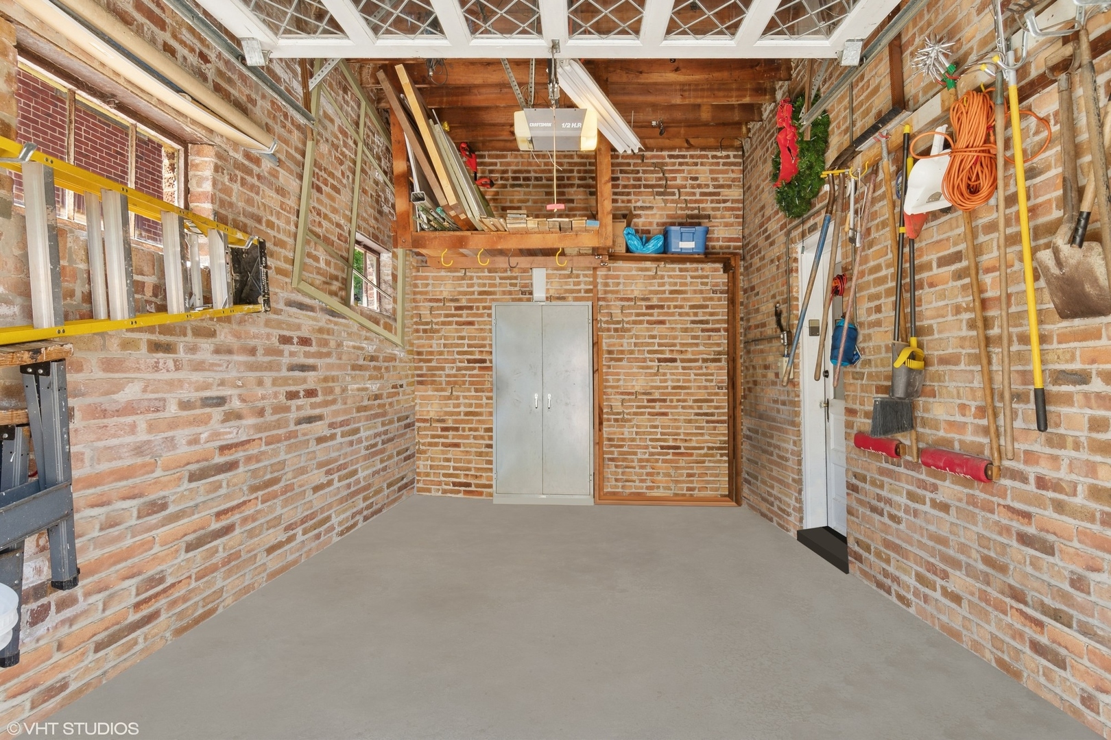 414 Audubon Road Riverside, IL 60546 - Photo 40 of 51 a view of entryway with an empty room