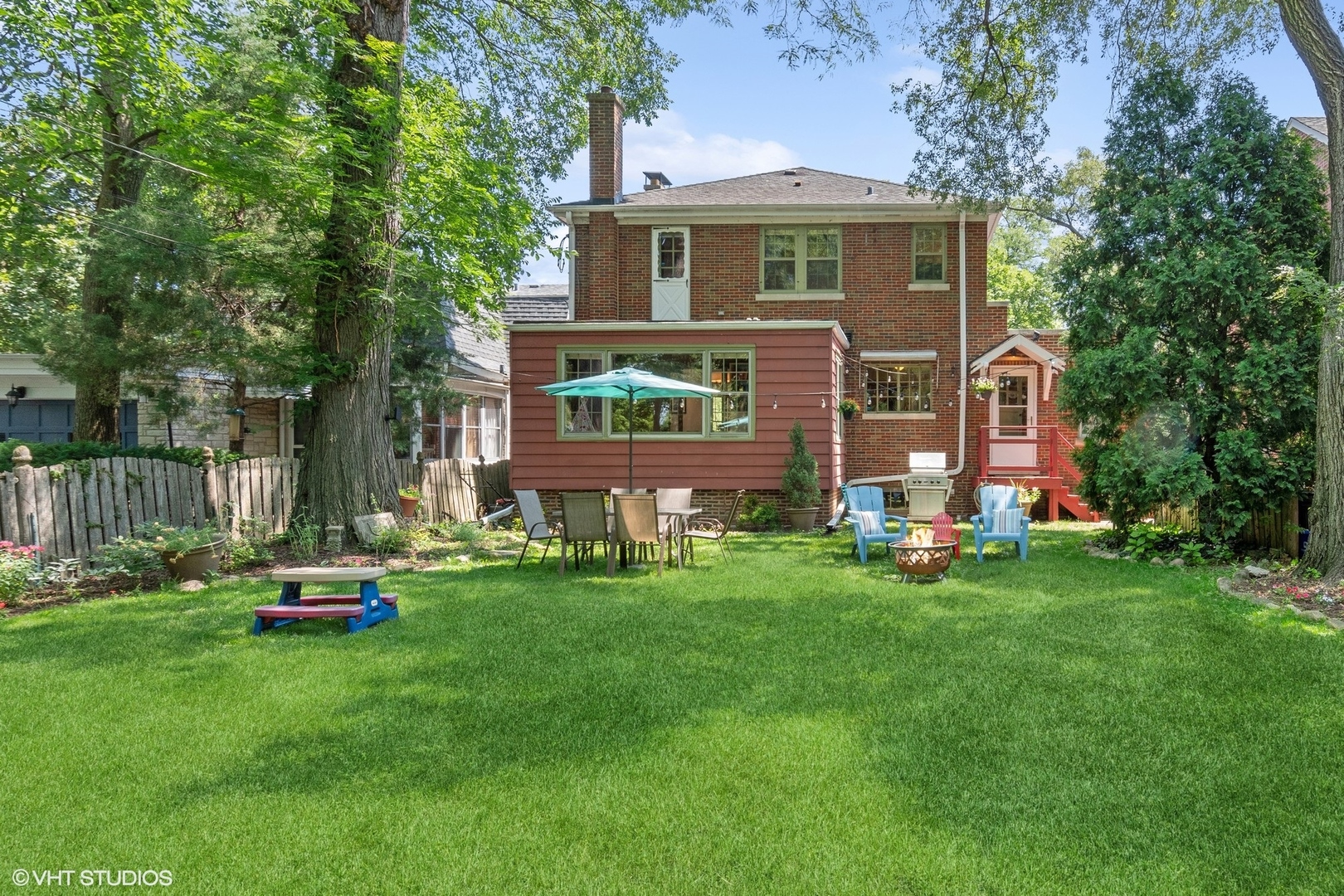 414 Audubon Road Riverside, IL 60546 - Photo 43 of 51 a front view of house with yard and green space