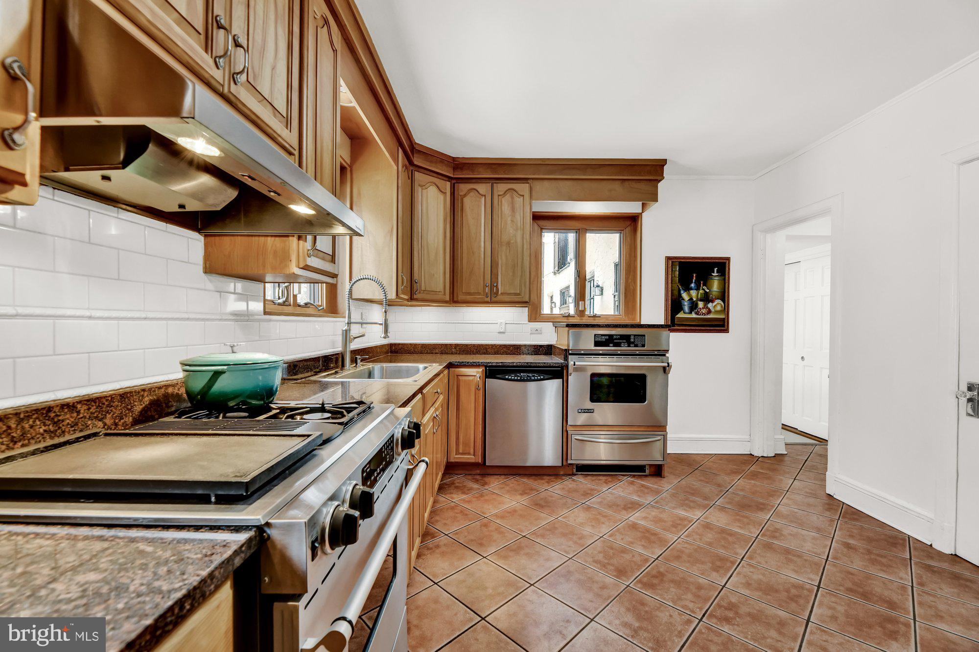 216 Paddington Road Baltimore, MD 21212 - Photo 15 of 40